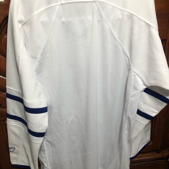 White Toronto Maple Leafs - Picture 4 of 5